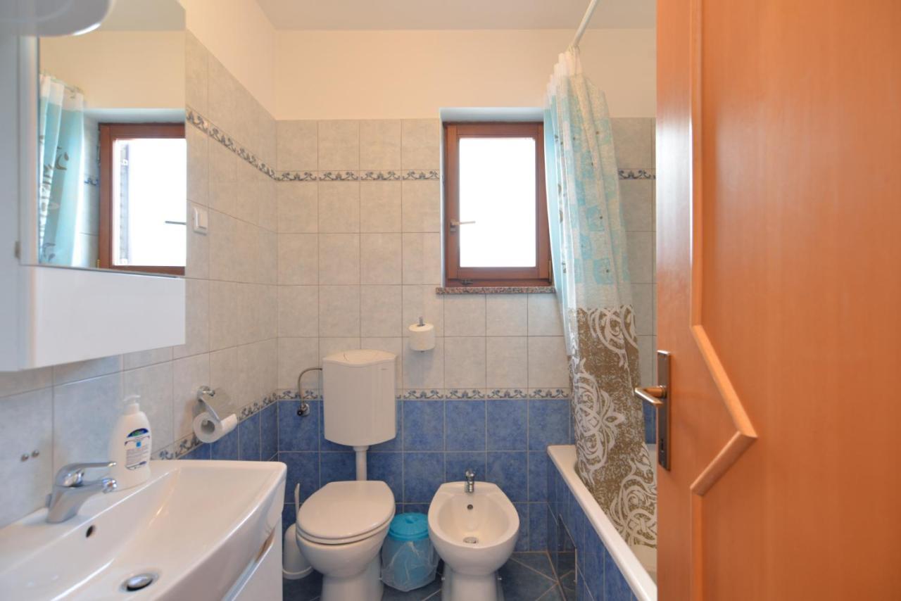 Apartments Elvis 1299 Vrsar Exterior foto