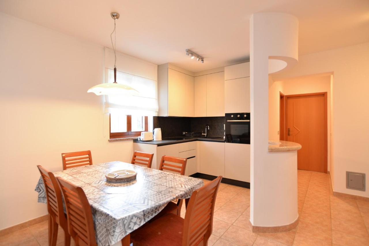Apartments Elvis 1299 Vrsar Exterior foto