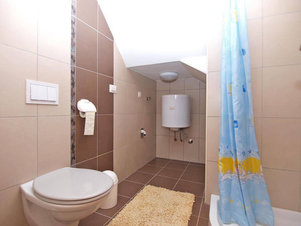Apartments Elvis 1299 Vrsar Exterior foto